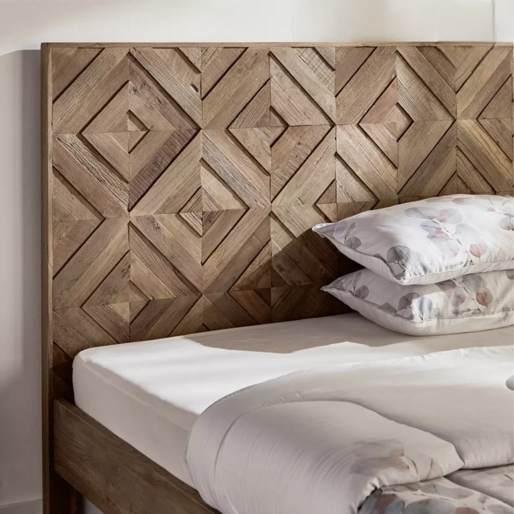 Helton Mango wood double bed